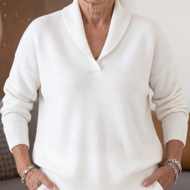 Sienna relaxed v neck knit jumper – image 7