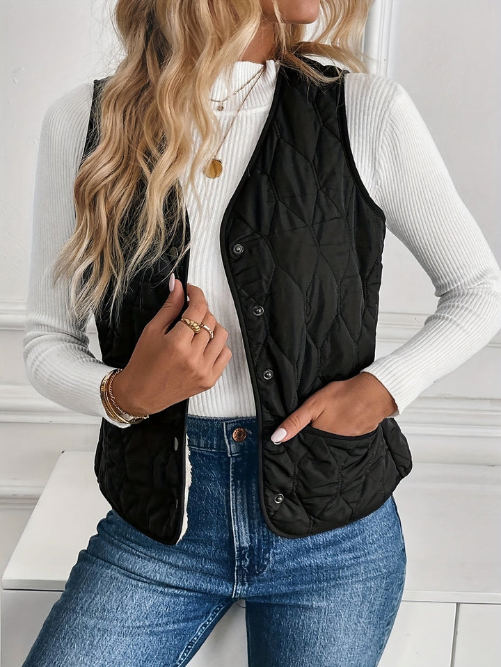Sloane reversible quilted gilet with sherpa lining – image 3