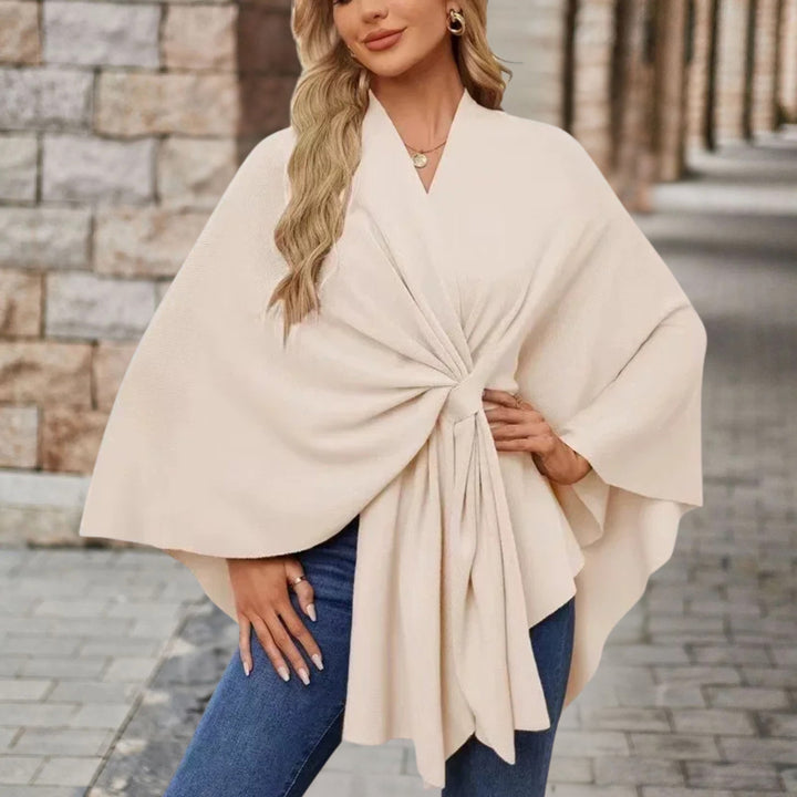 Sunniva knit poncho with knot front – image 6