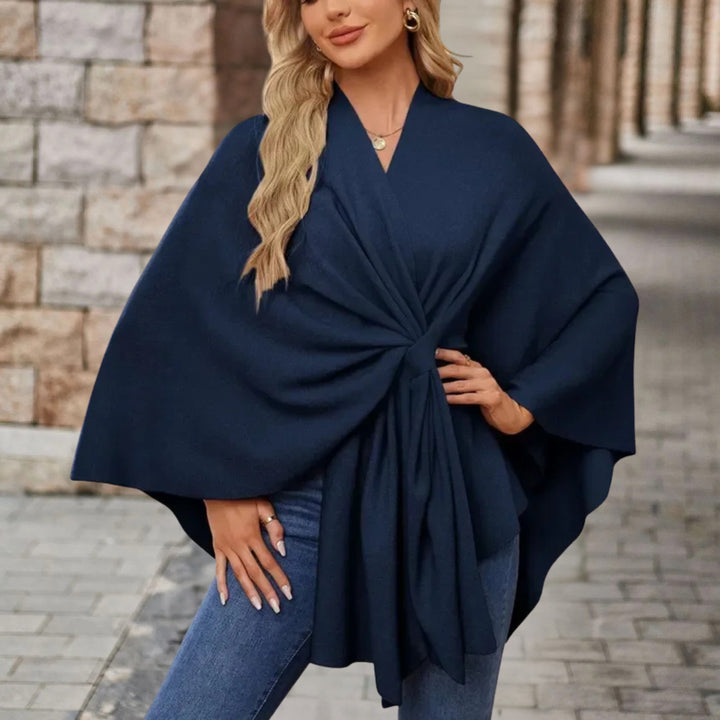 Sunniva knit poncho with knot front – image 9