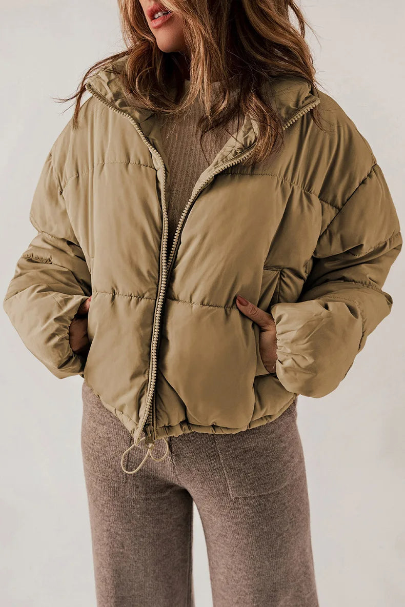 Sasha cropped puffer jacket with drawcord hem – image 3