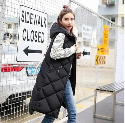 Aina long sleeveless hooded puffer gilet – image 4