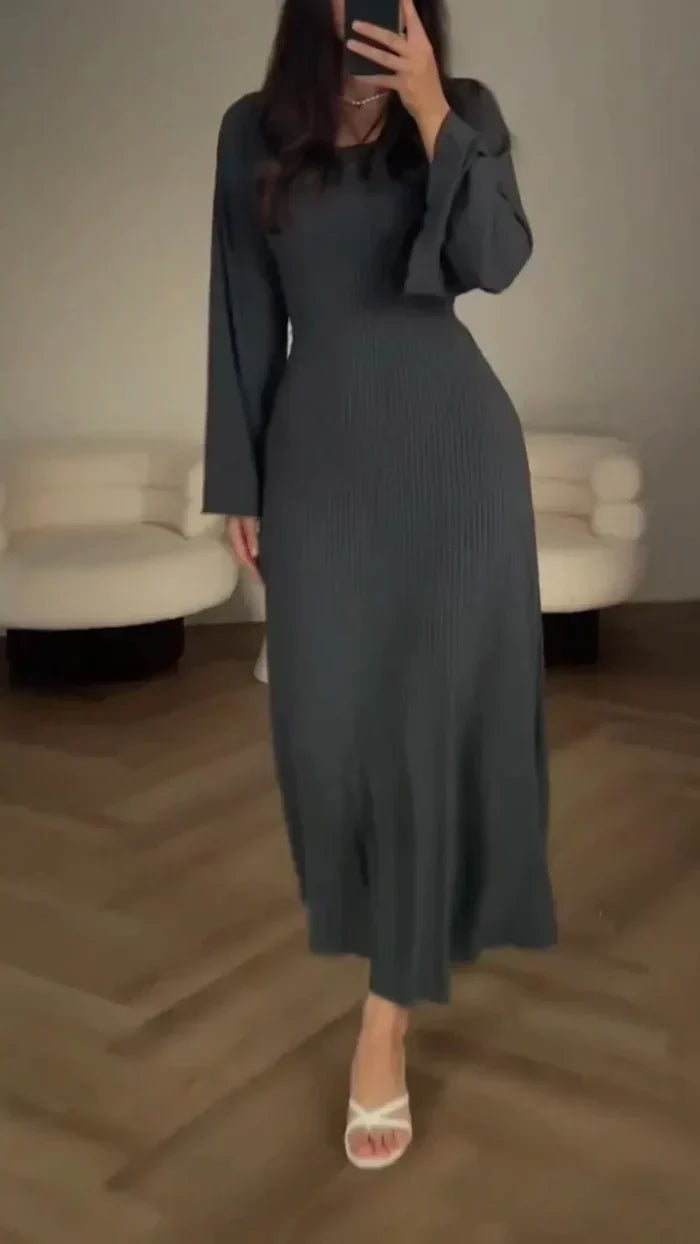 Liliana figure hugging bodycon maxi dress – image 8