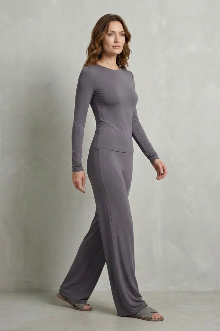 Juliana Elegant Fitted Top and Wide Leg Trouser Set - image 3
