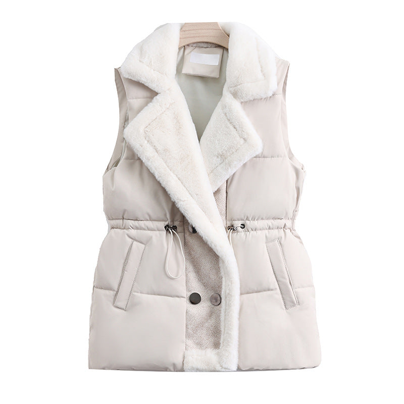 Adelaide quilted gilet, faux fur collar detail