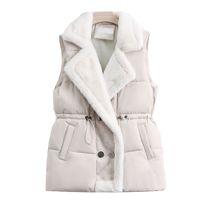 Adelaide quilted gilet, faux fur collar detail