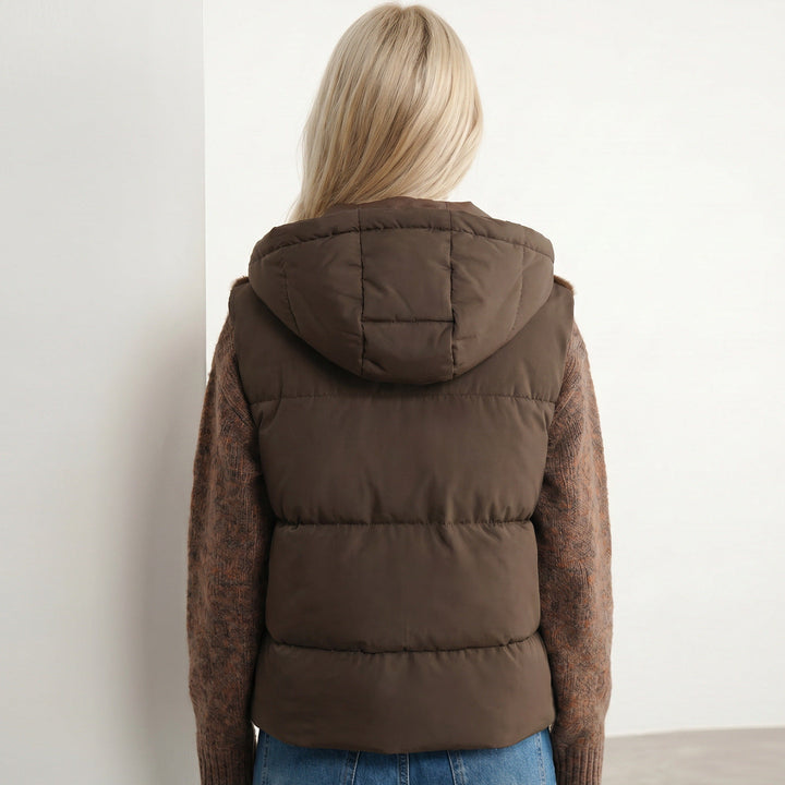 Eluned faux fur hooded padded gilet – image 2