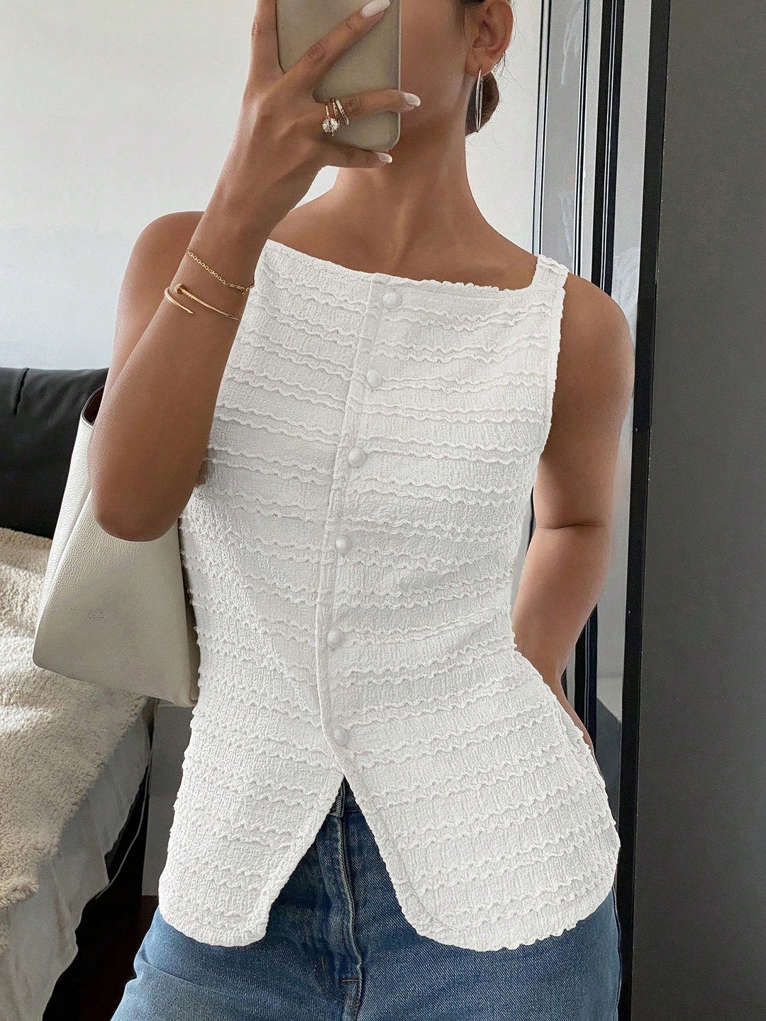 Eabha button front sleeveless gilet – image 2