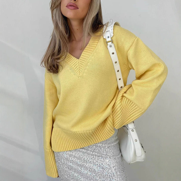 Birgitta oversized fine knit v neck jumper – image 2