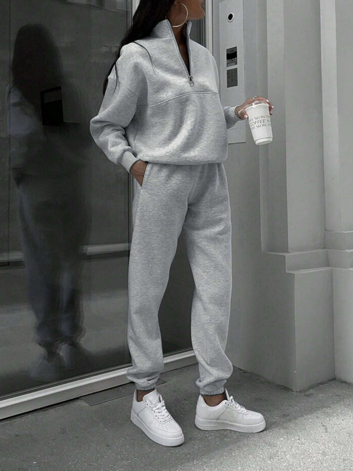 Giselle oversized set, fabric detail