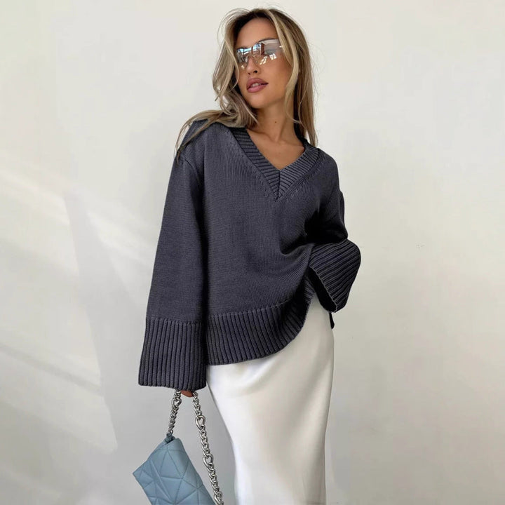 Birgitta oversized fine knit v neck jumper – image 5