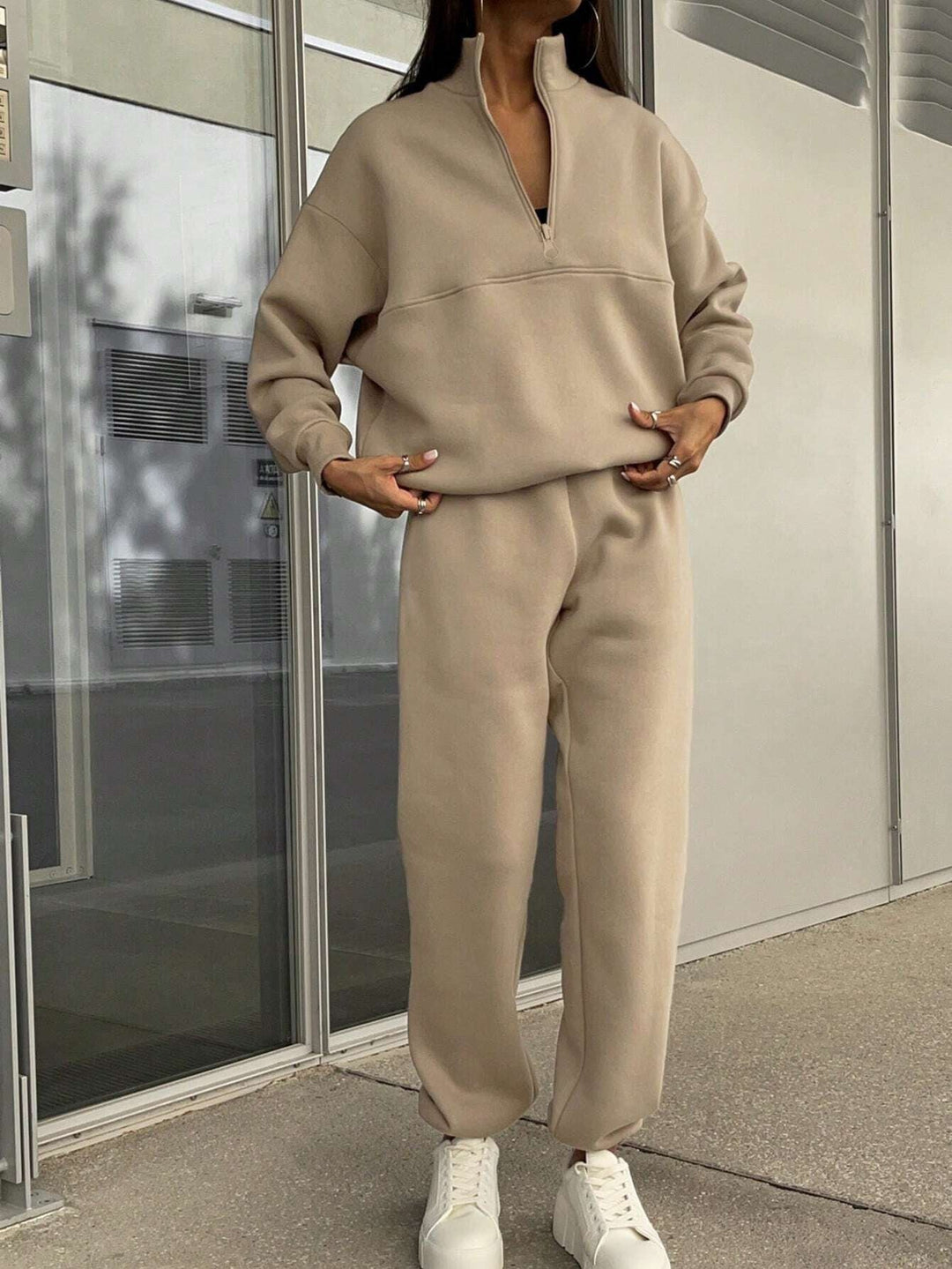 Giselle oversized set, styled view
