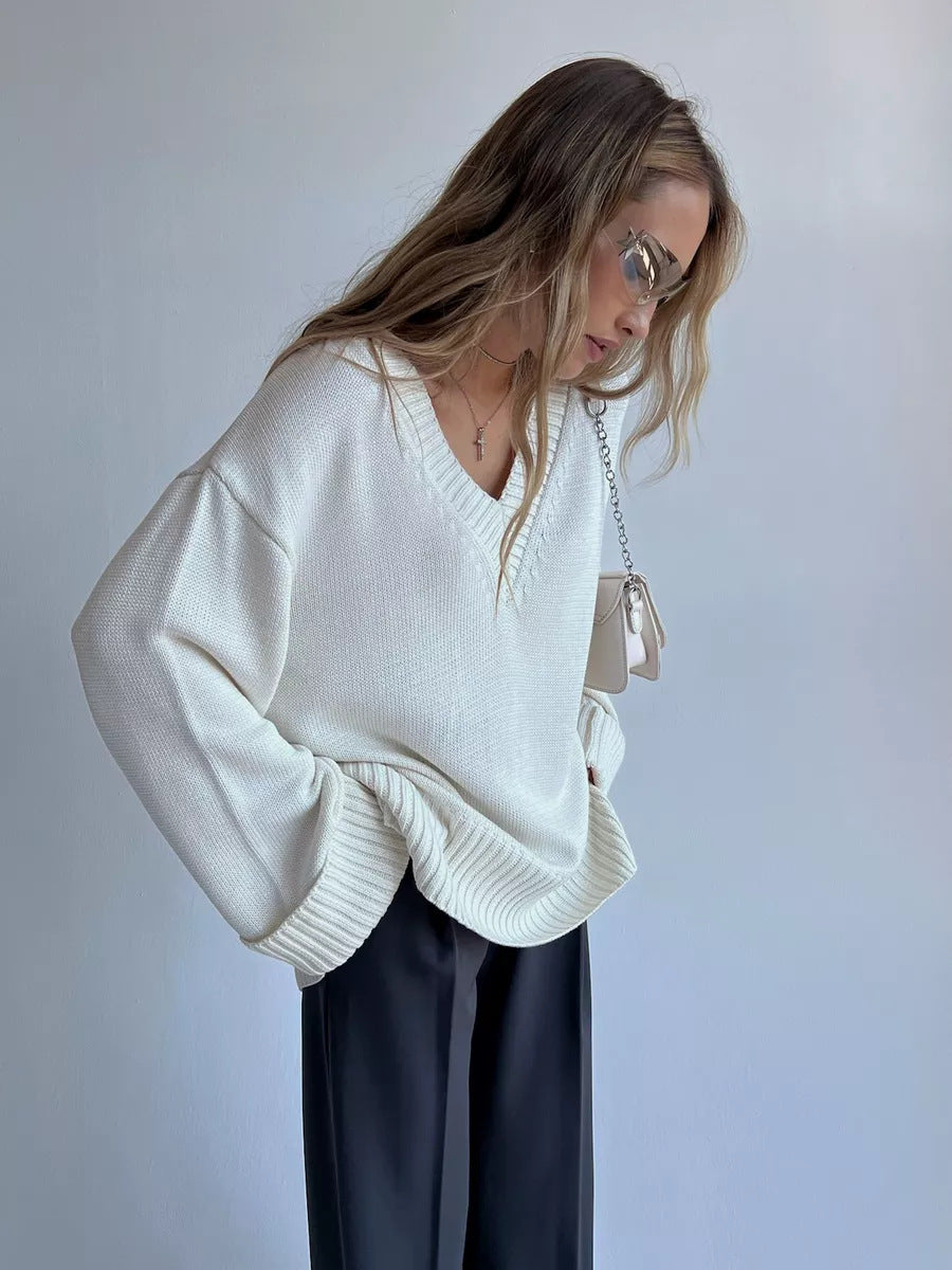 Birgitta oversized fine knit v neck jumper – image 10