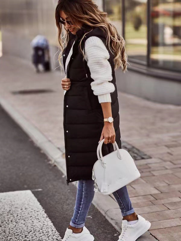 Amberley long hooded quilted gilet with pockets – image 7