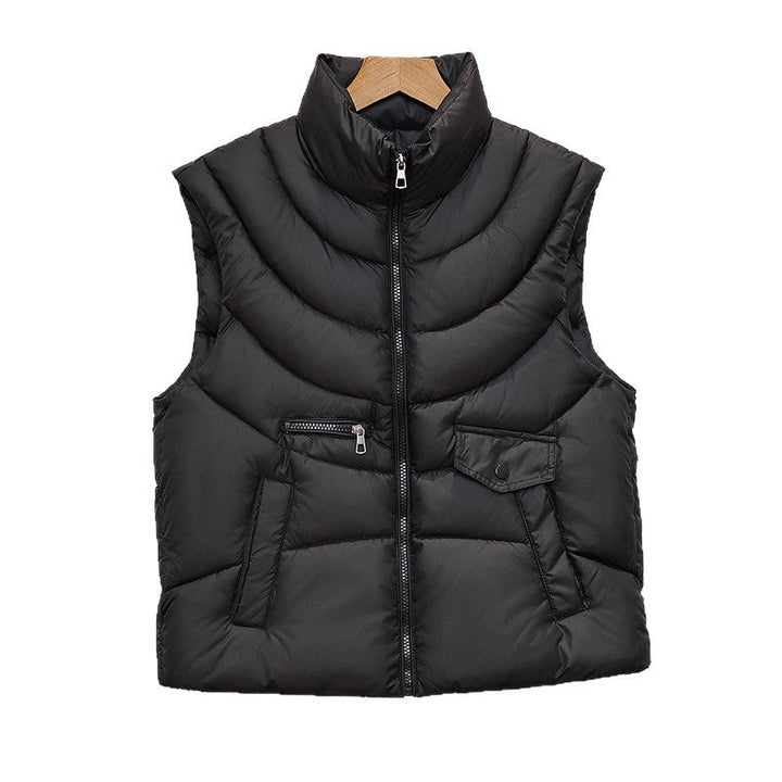 Junia quilted gilet, stand collar and pocket detail