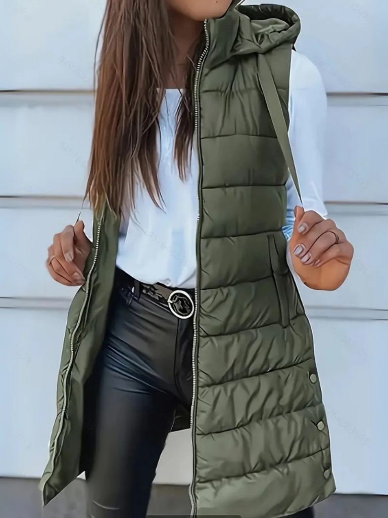 Alethea lightweight hooded padded gilet – image 4