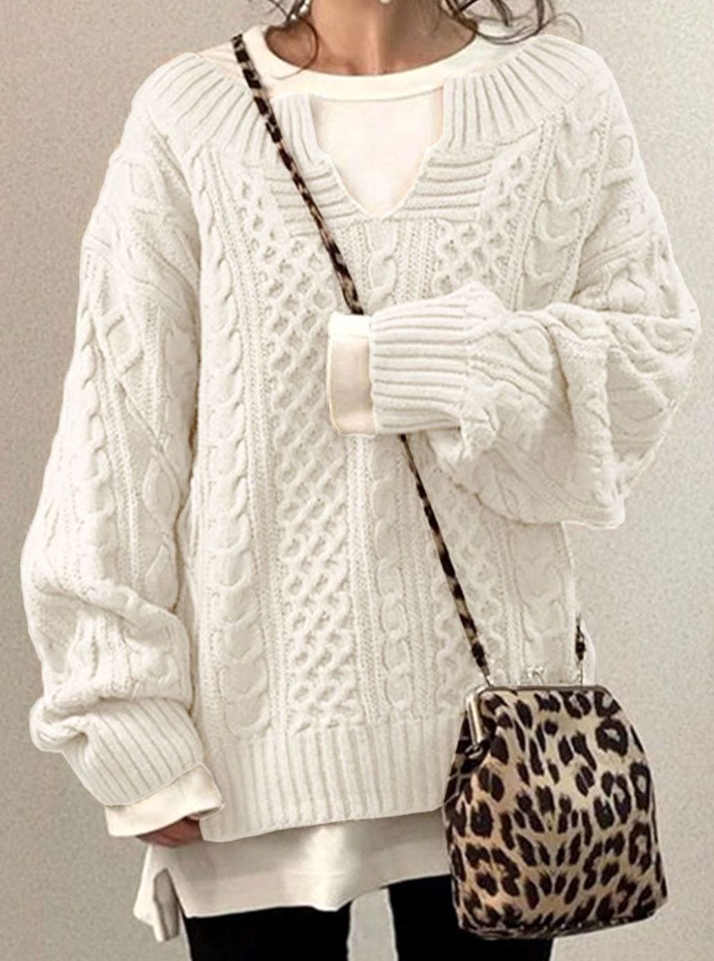 Magnhild oversized V neck cable knit jumper – image 2