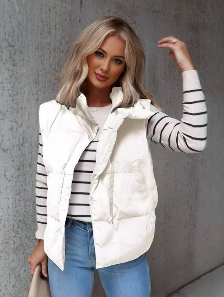 Tabitha quilted puffer gilet with stand collar – image 2