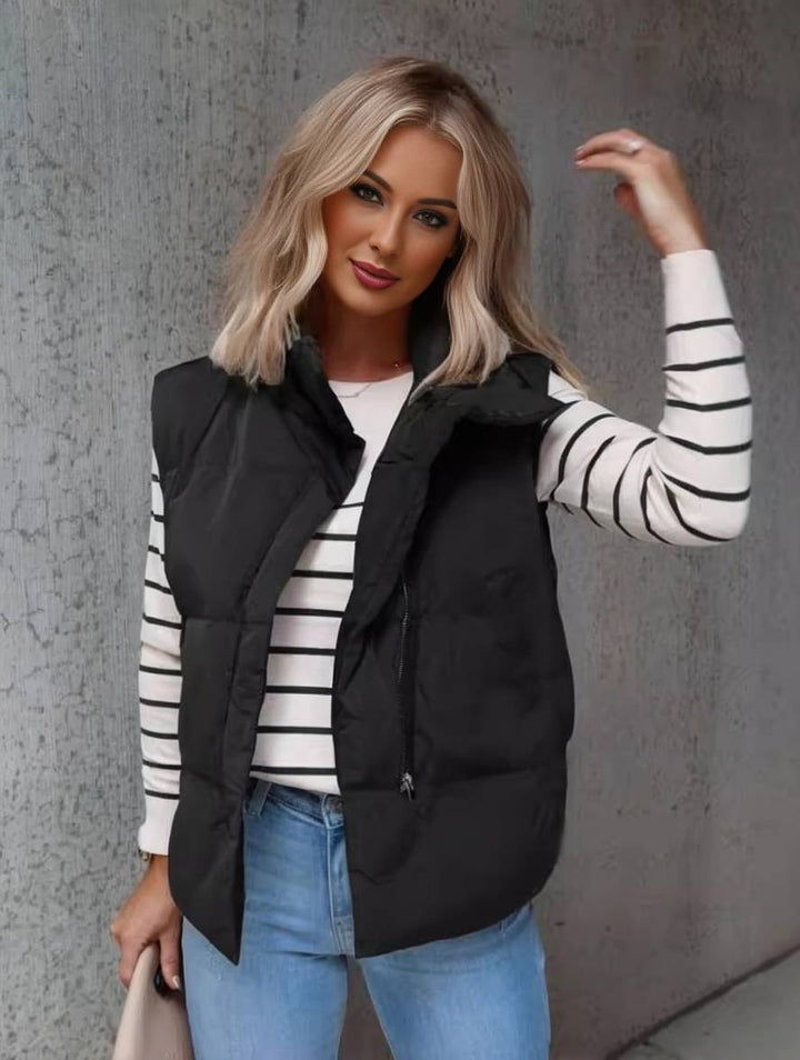 Tabitha quilted puffer gilet with stand collar – image 3