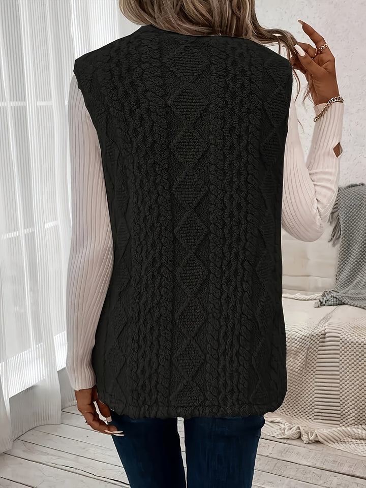 Wren fleece gilet with diamond texture – image 5