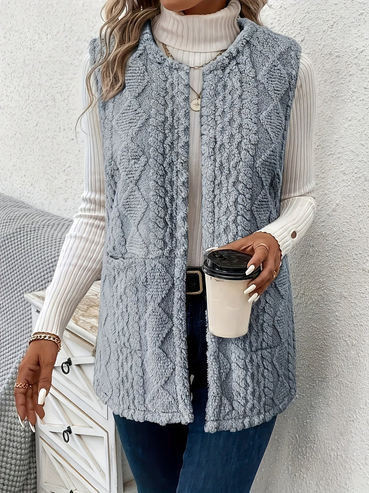 Wren fleece gilet with diamond texture – image 7