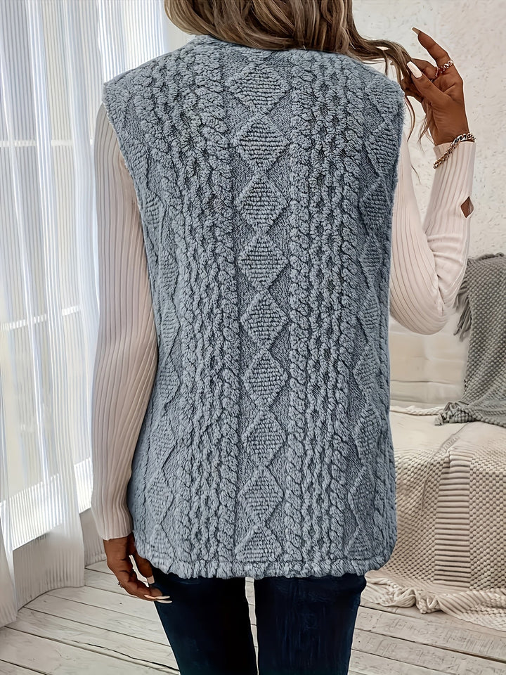 Wren fleece gilet with diamond texture – image 8