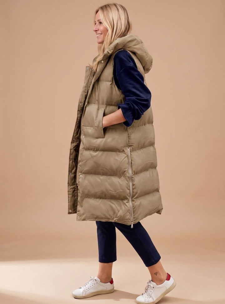 Abigail knee length hooded quilted gilet – image 4