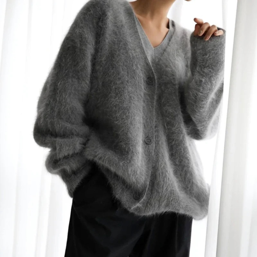 Alicia fluffy knit cardigan in grey