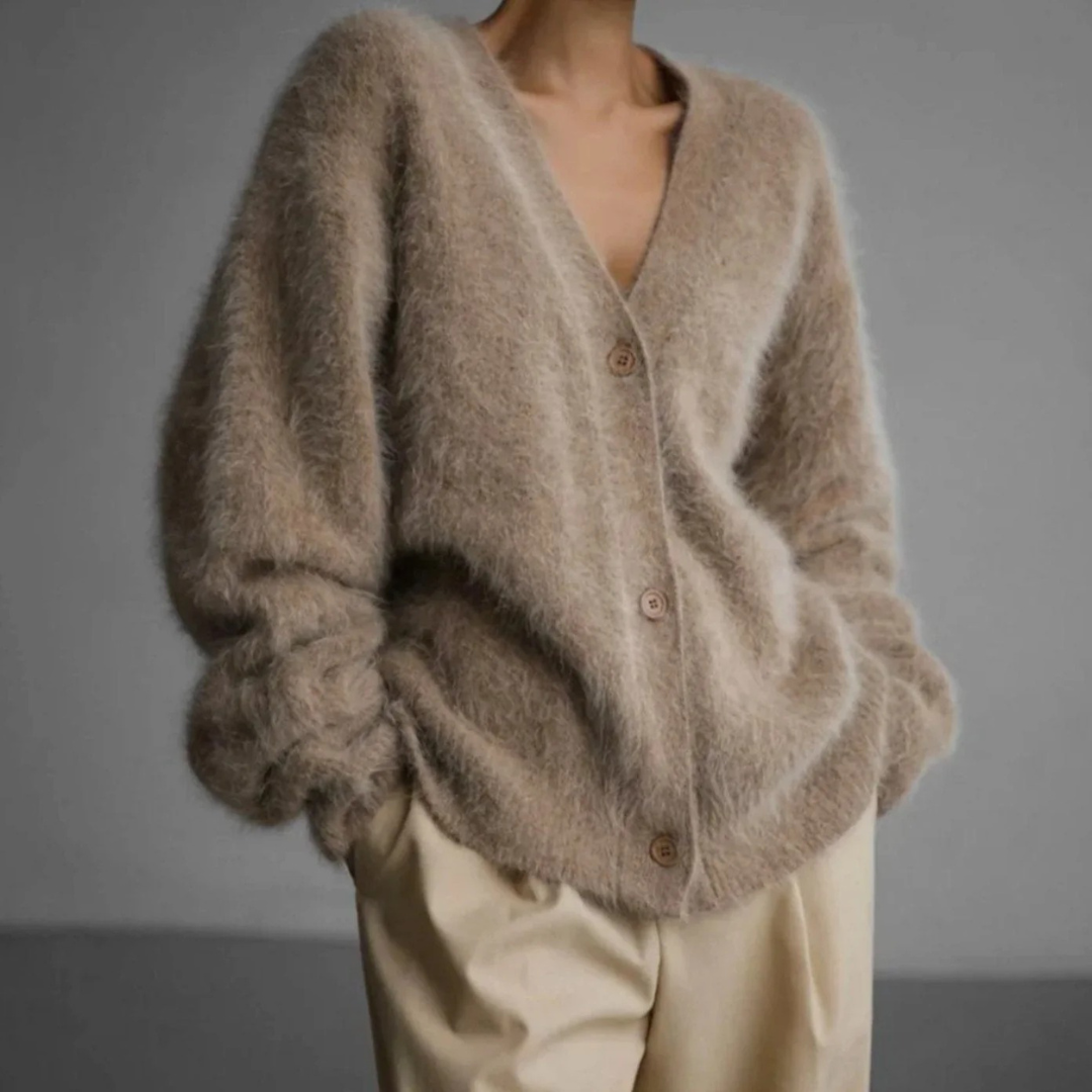 Alicia fluffy knit cardigan in brown