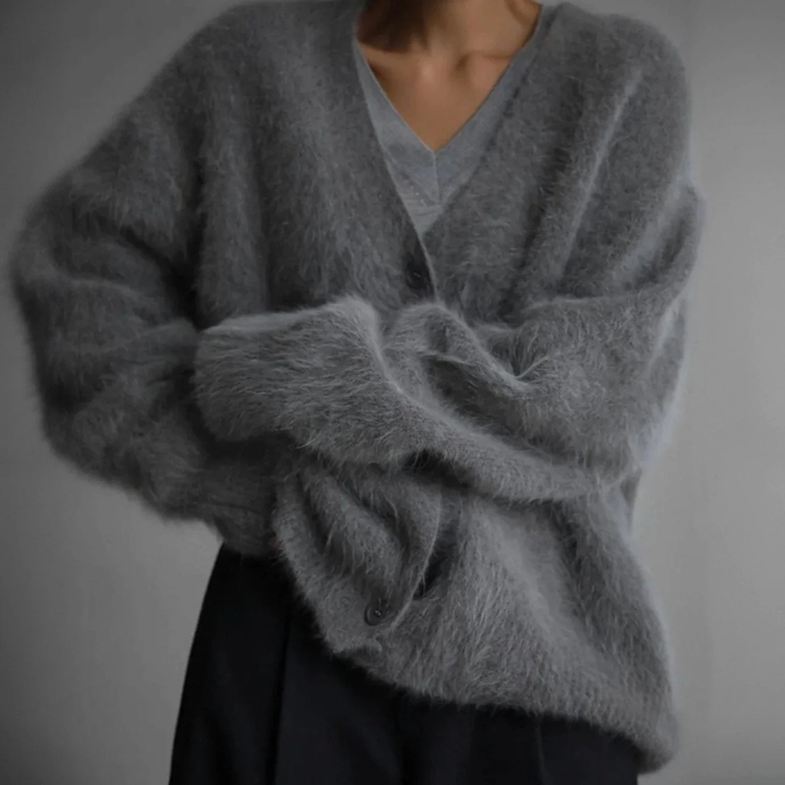 Alicia fluffy knit cardigan in dark grey
