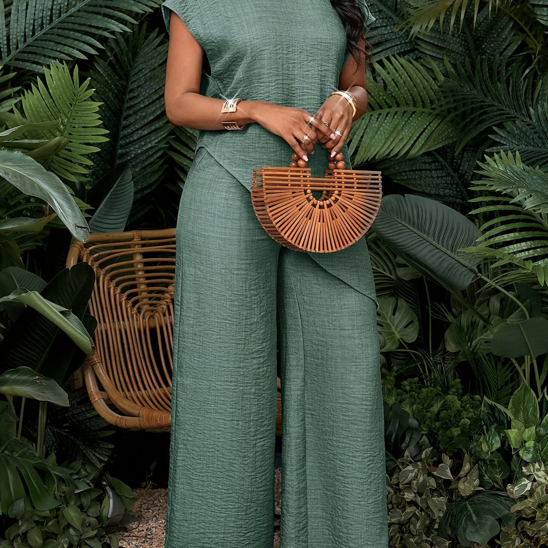 Serafina asymmetric hem top and wide leg trouser set – image 16