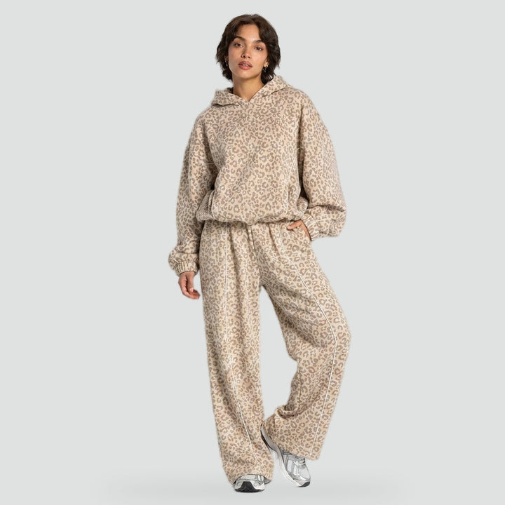 Dana hoodie and trouser set in black