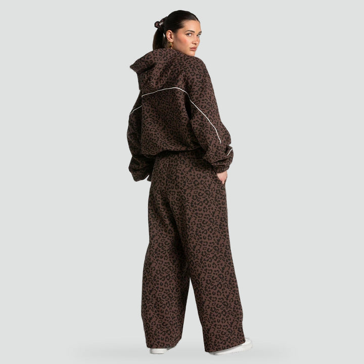 Dana hoodie and trouser set in beige