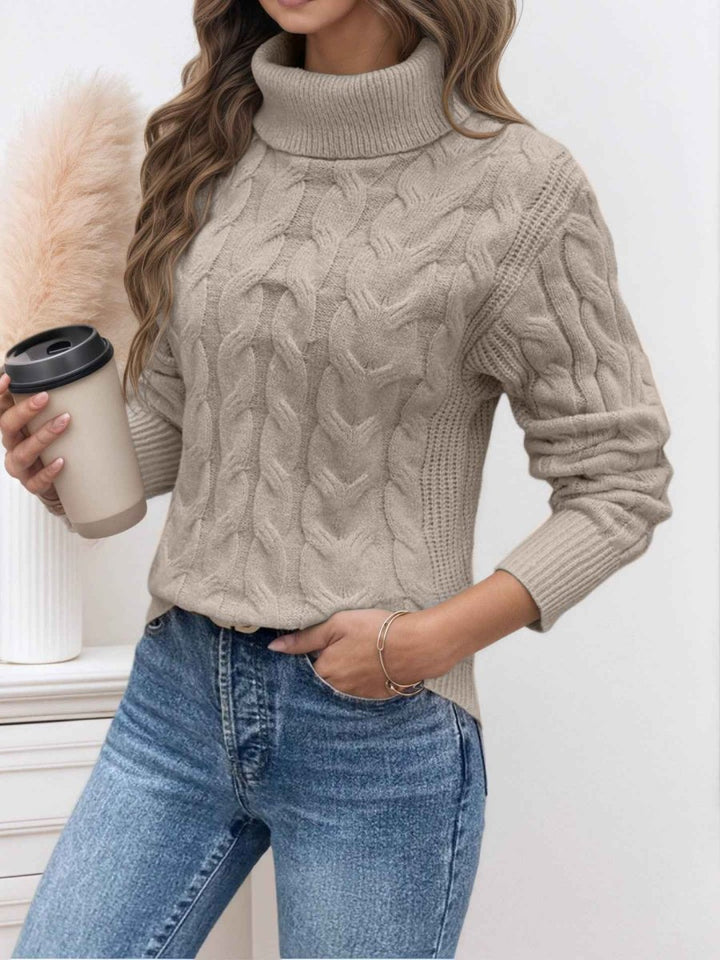 Jessamine cable knit jumper in white