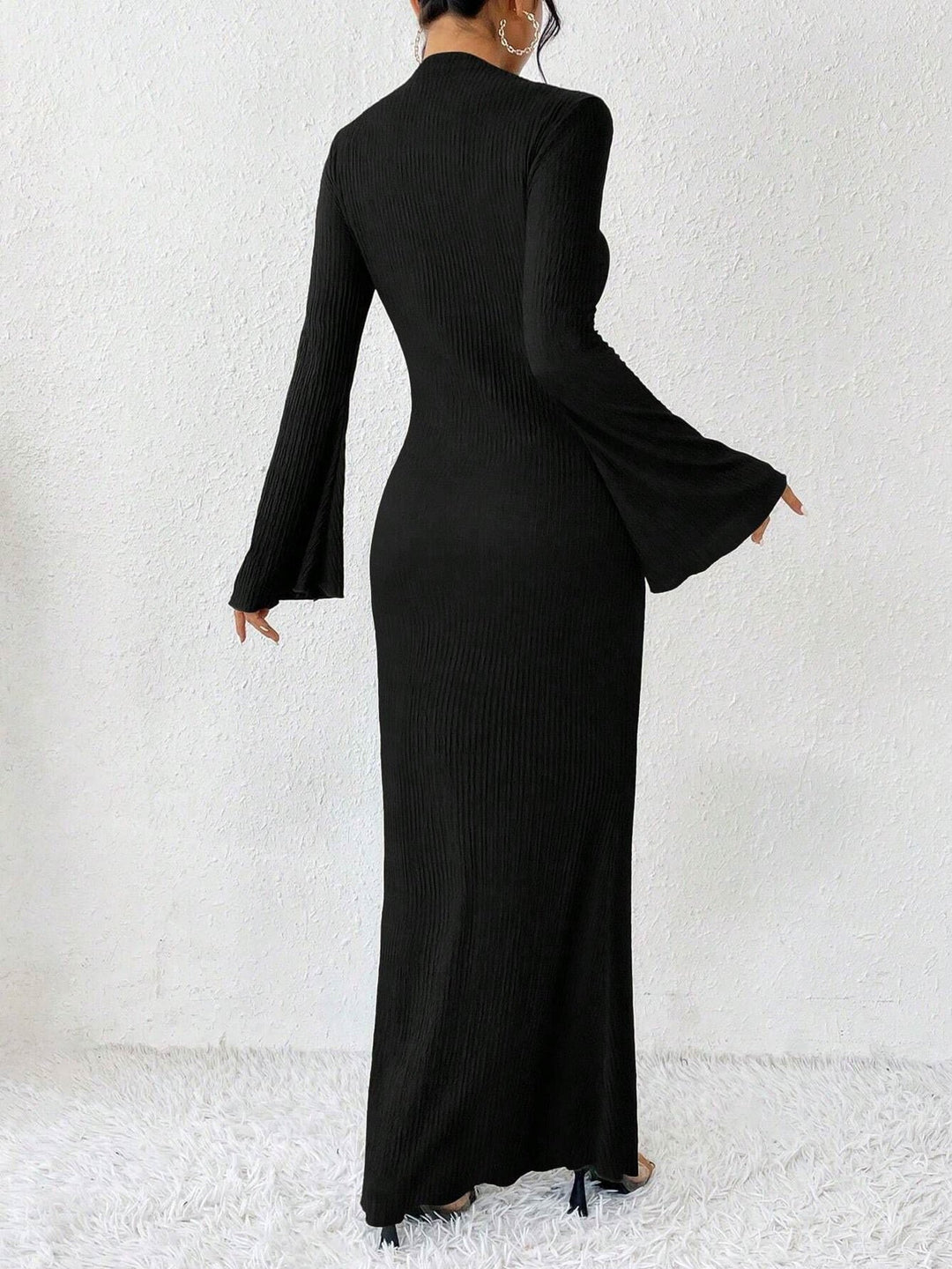 Leontyne mock neck long sleeve bodycon maxi dress – image 2