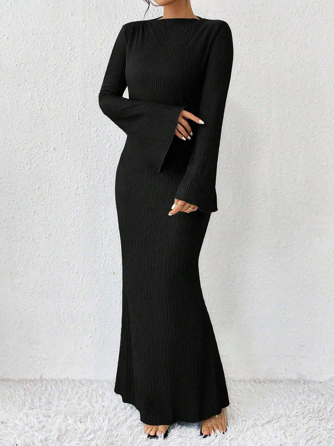 Leontyne mock neck long sleeve bodycon maxi dress