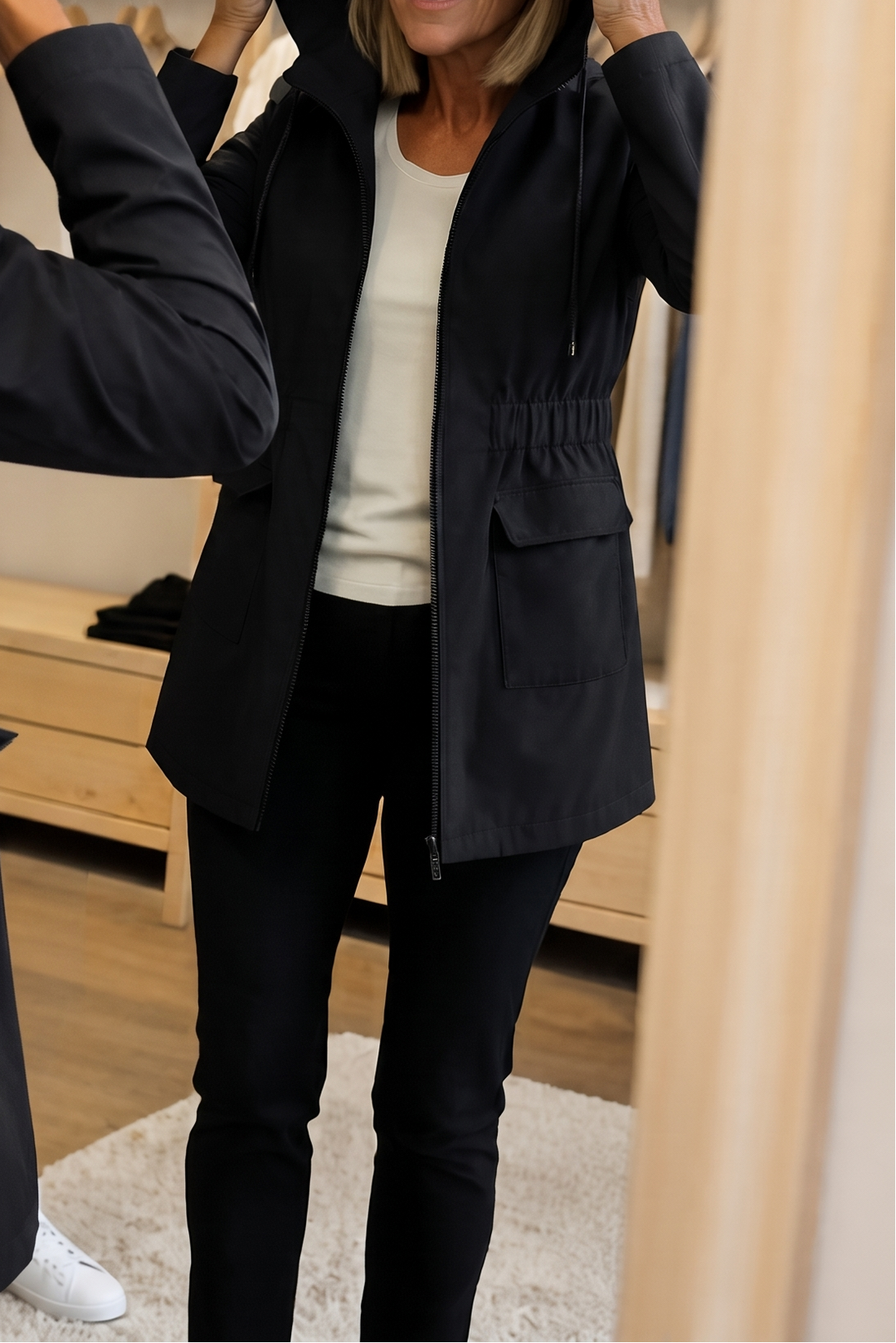 Nienke hooded rain jacket with drawstring waist – image 17