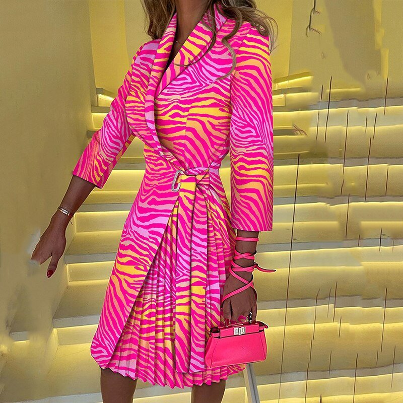 Bonita notched collar blazer dress – image 9